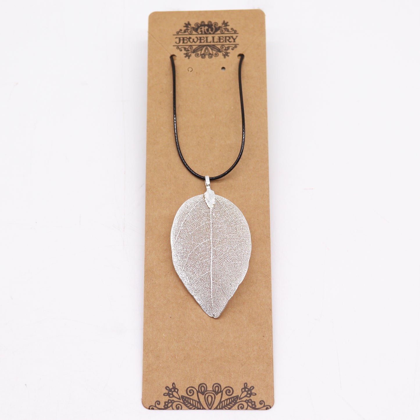 Necklace - Bravery Leaf - Silver